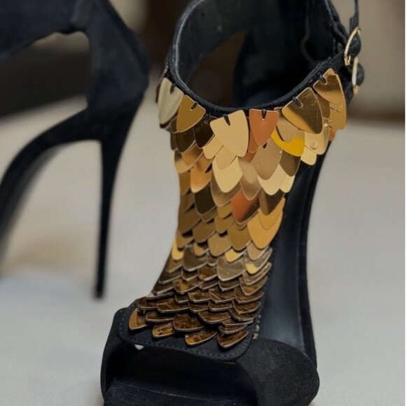Giuseppe Zanotti Sequin-Embellished T-strap Heels - Picture 3 of 7